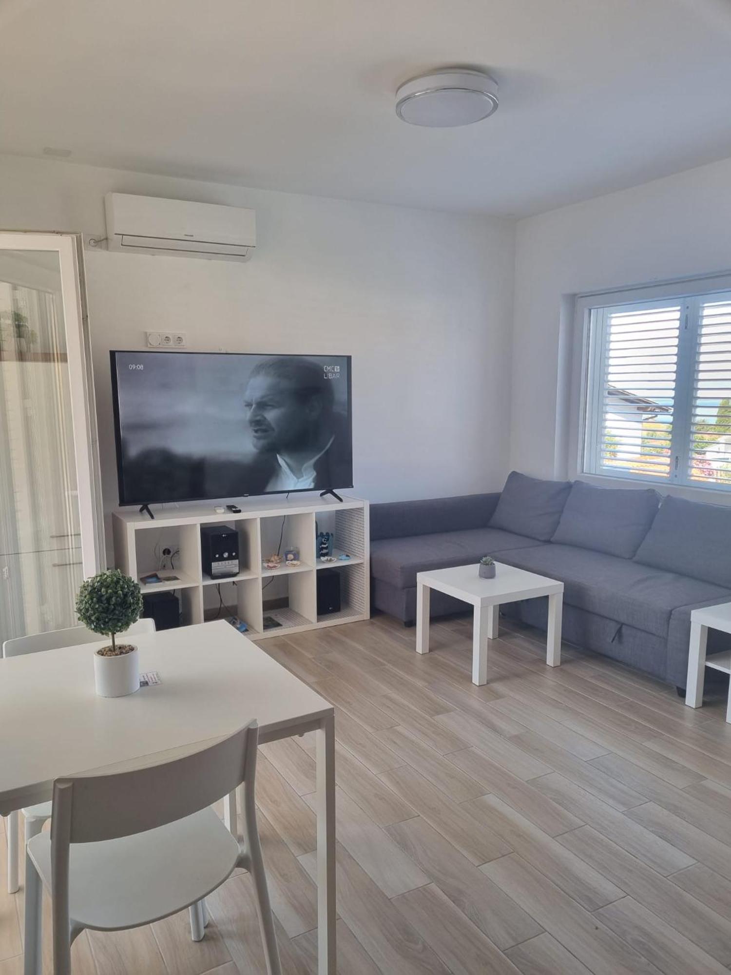 Matoc Apartments Murter Luaran gambar